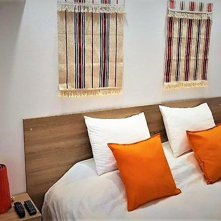Arts Guest House -Beautiful Villa For 6 Persons Veliko Tărnovo Exterior foto