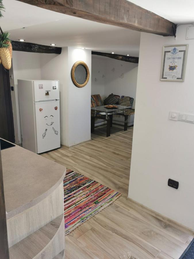 Arts Guest House -Beautiful Villa For 6 Persons Veliko Tărnovo Exterior foto