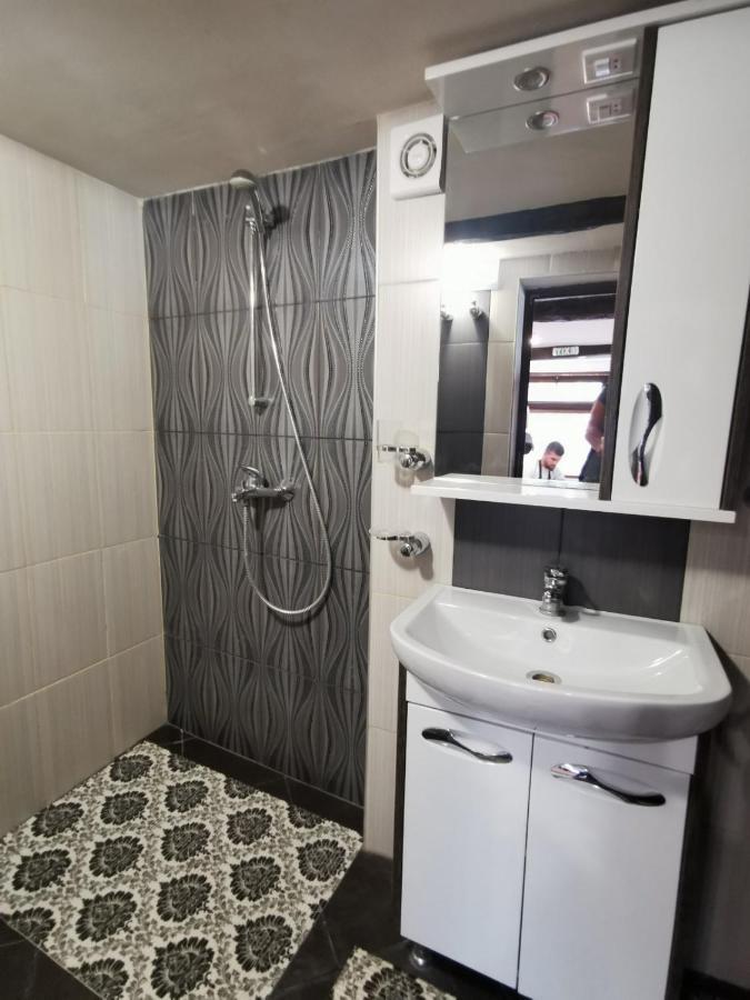 Arts Guest House -Beautiful Villa For 6 Persons Veliko Tărnovo Exterior foto