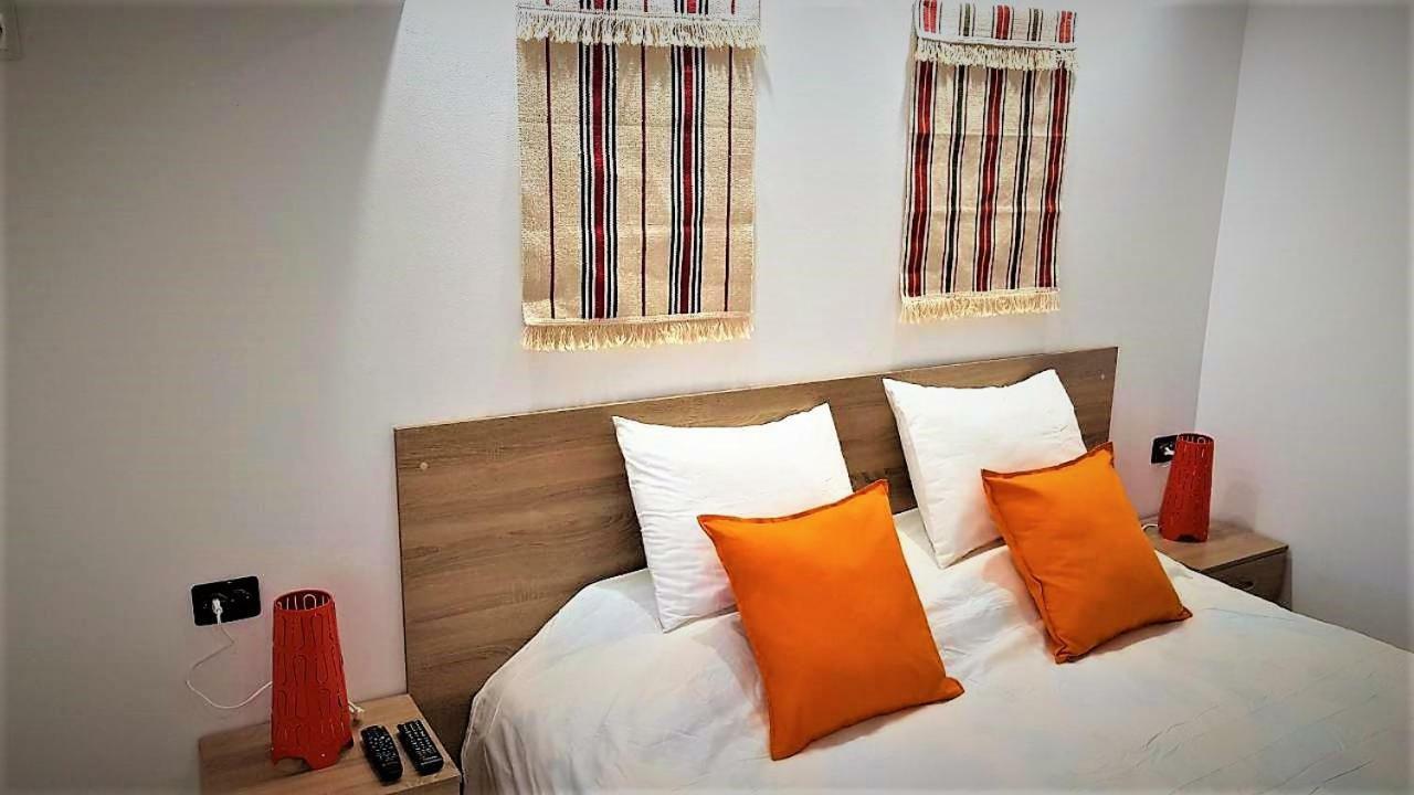 Arts Guest House -Beautiful Villa For 6 Persons Veliko Tărnovo Exterior foto